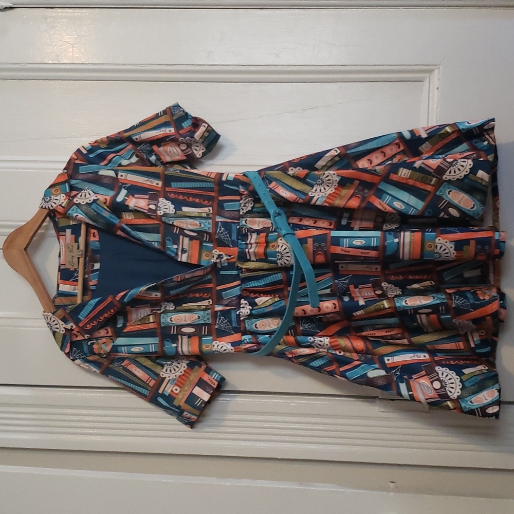 Lindy Bop bookshelf print dress with pockets! UK12 US8